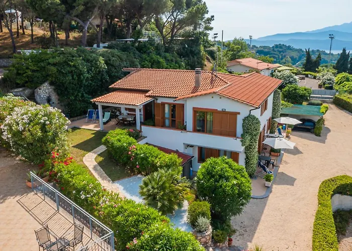 Apartment Da 6 A 8 Persone *