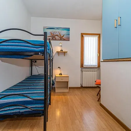 Apartment Da 6 A 8 Persone *
