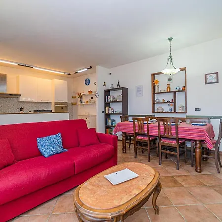 Da 6 A 8 Persone Capoliveri (Isola d'Elba)